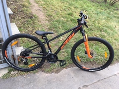 Juniorské kolo KTM Peak 272 Disc, černo-oranžové
